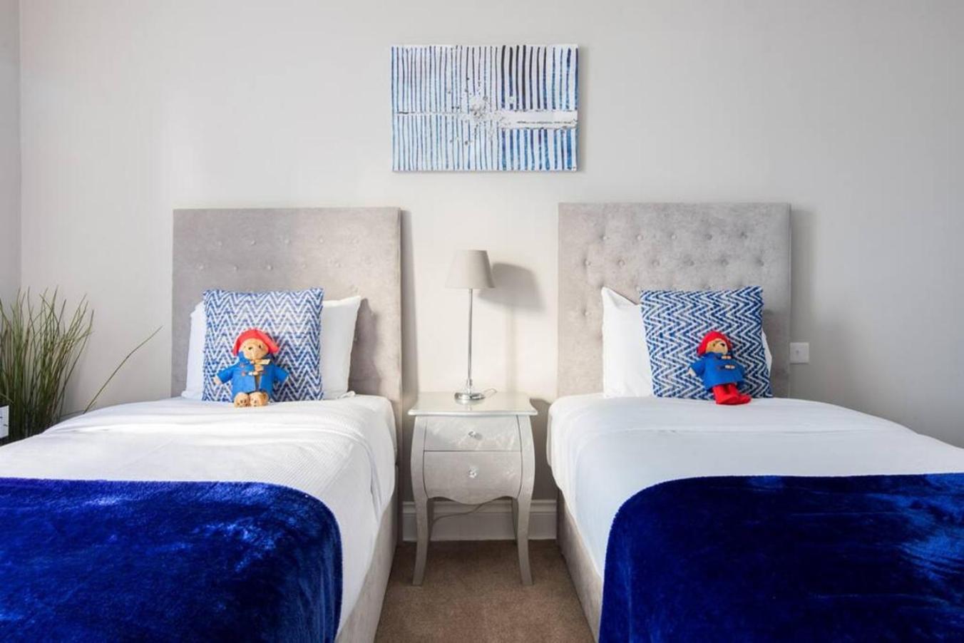 Апартаменты Steps From Hyde Park 2Br 2Bath Sleeps 6 Лондон Экстерьер фото